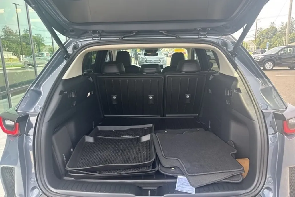 2025 Mazda CX-50 2.5 S Preferred photo 1