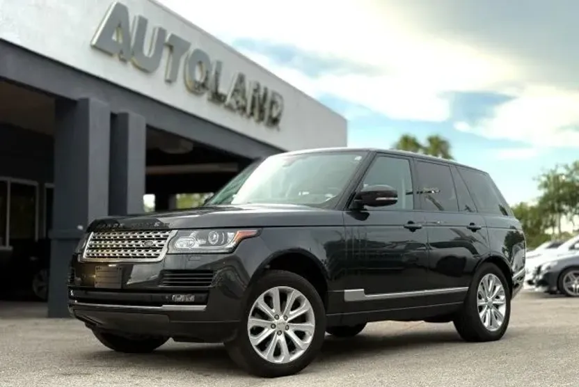 2014 Land Rover Range Rover SuperCharged HSE photo 1