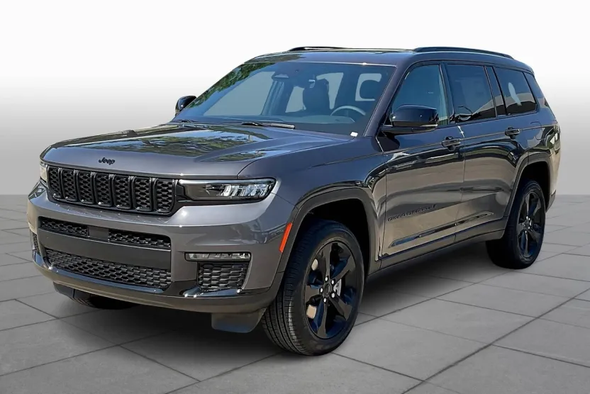 2025 Jeep Grand Cherokee Limited photo 1