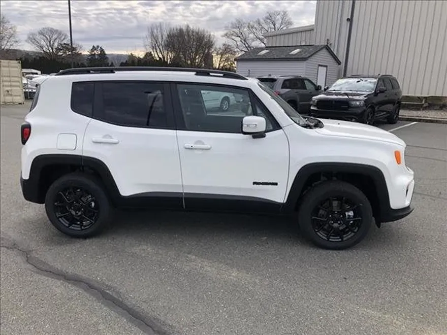 2020 Jeep Renegade Altitude photo 1