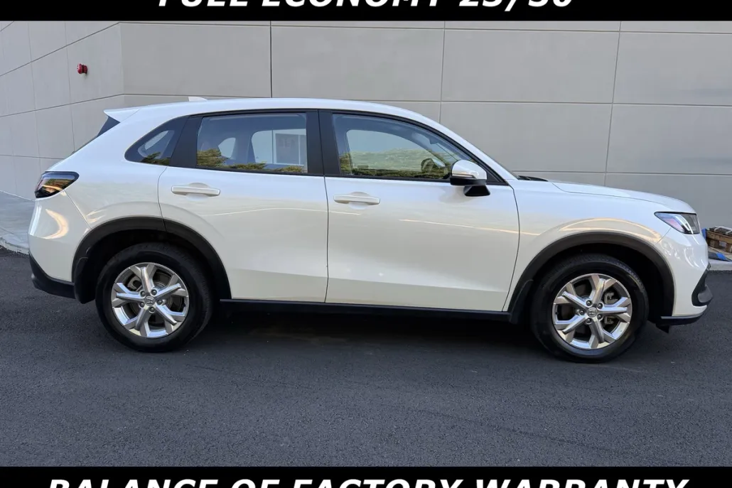 2023 Honda HR-V LX photo 1