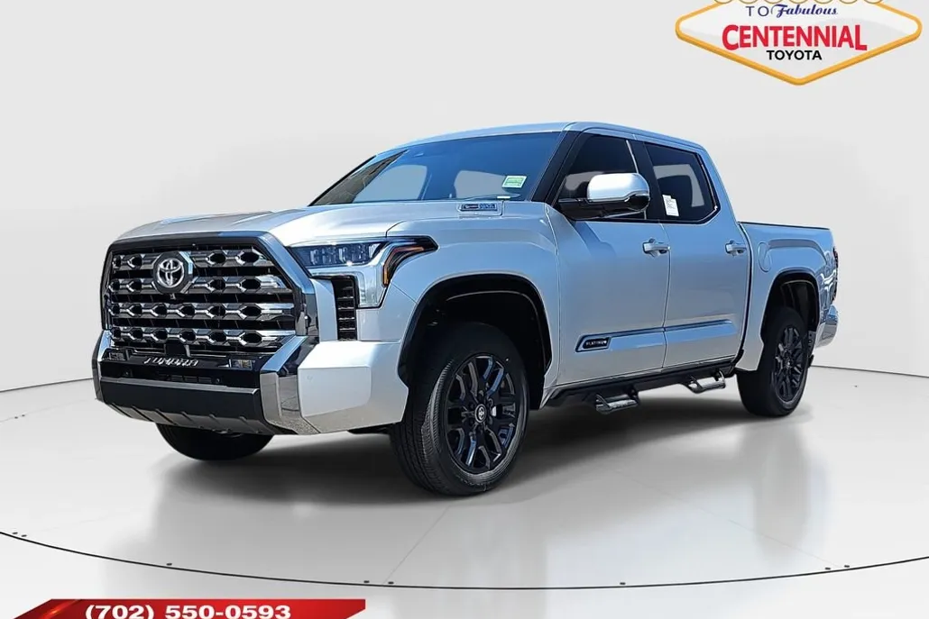 2025 Toyota Tundra Platinum photo 1