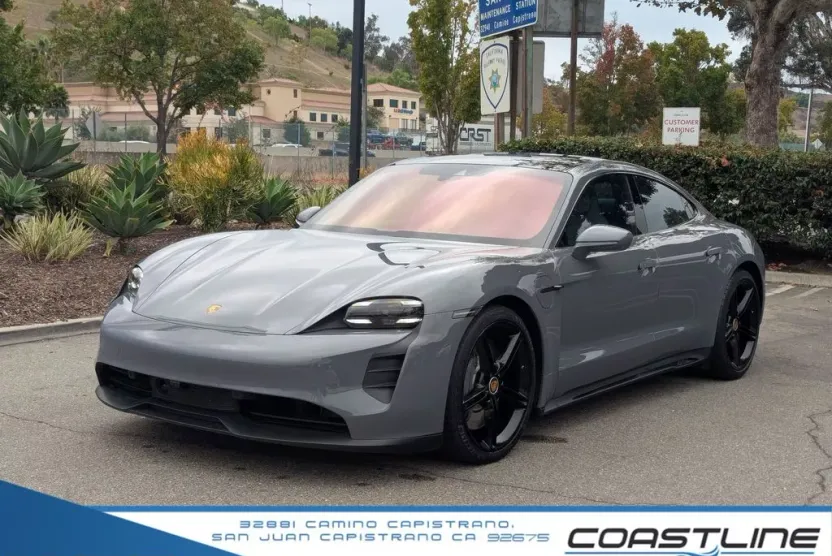 2023 Porsche Taycan GTS photo 1