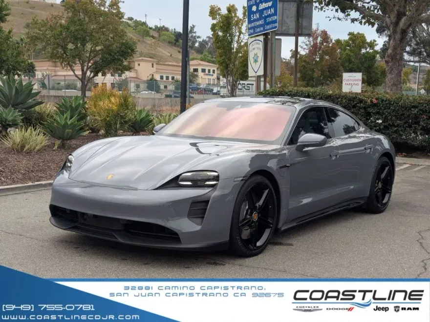 2023 Porsche Taycan GTS photo 1