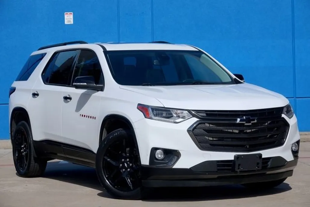 2021 Chevrolet Traverse Premier photo 1