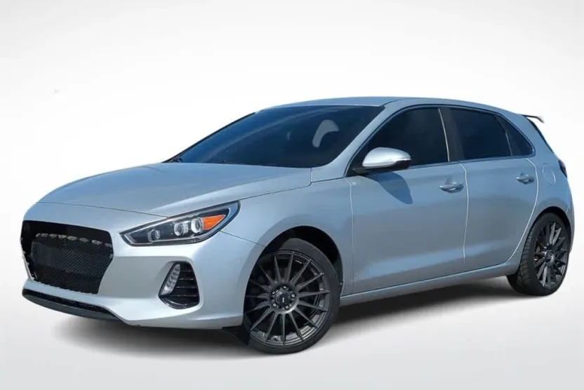 2018 Hyundai Elantra GT Sport photo 1