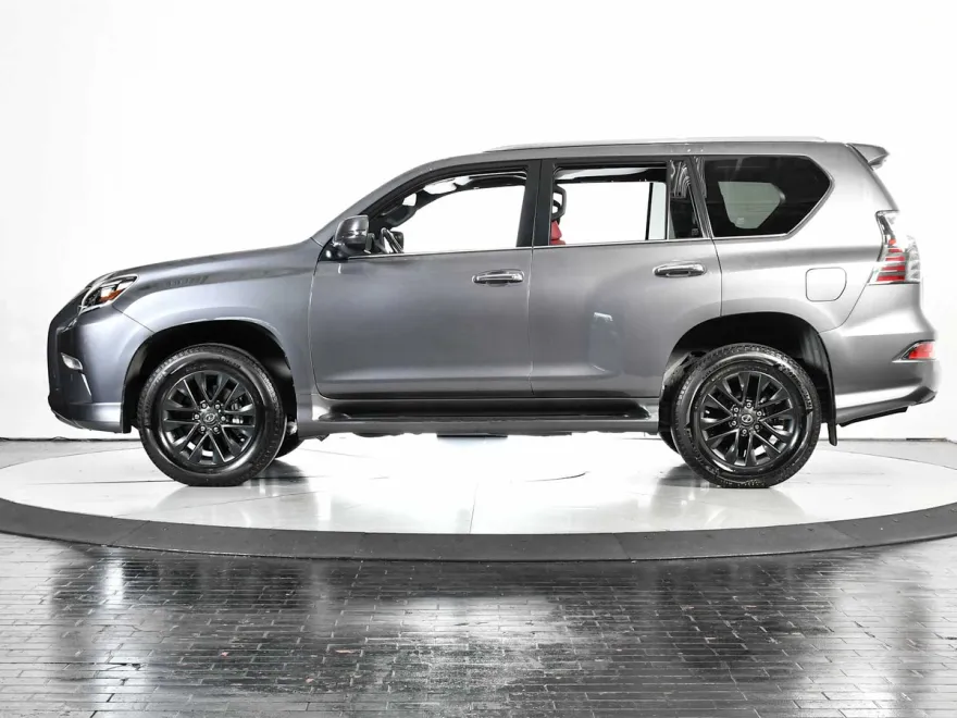 2023 Lexus GX 460 Premium photo 1