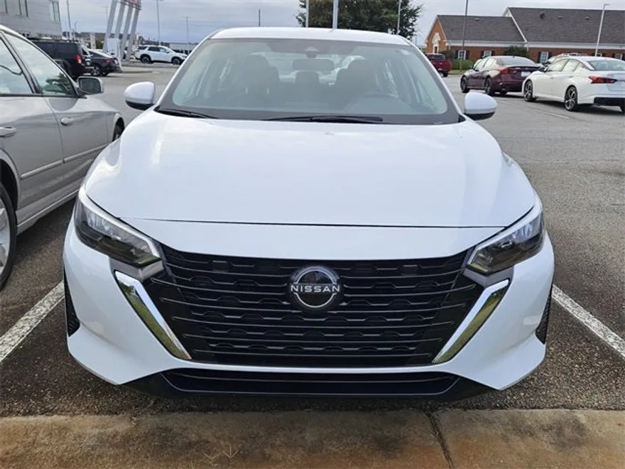 2025 Nissan Sentra S photo 1