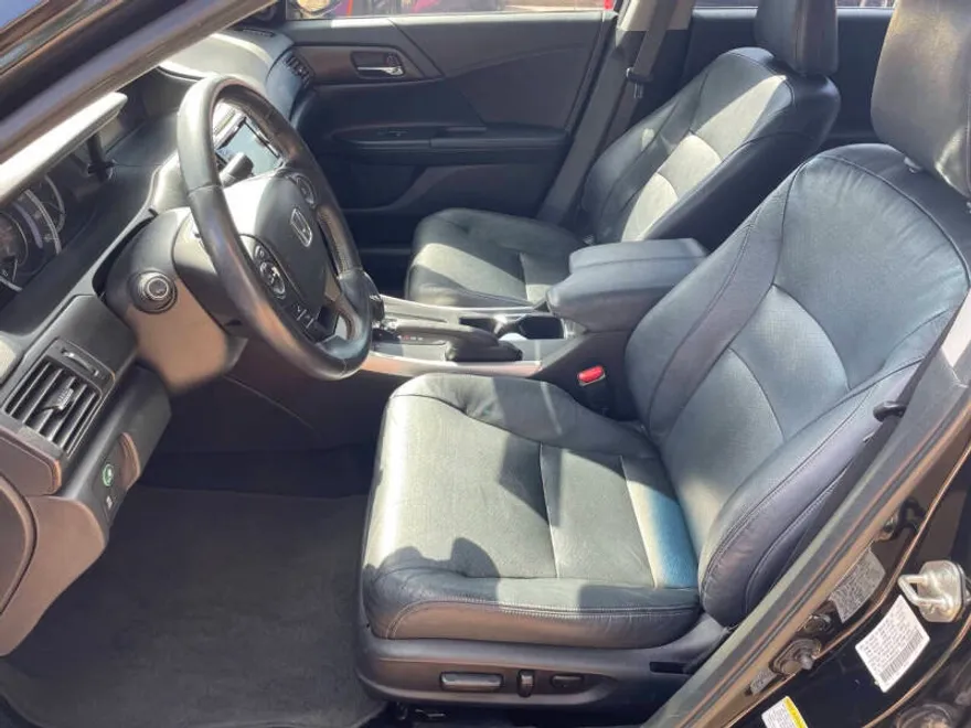 2013 Honda Accord EX-L V6 photo 1