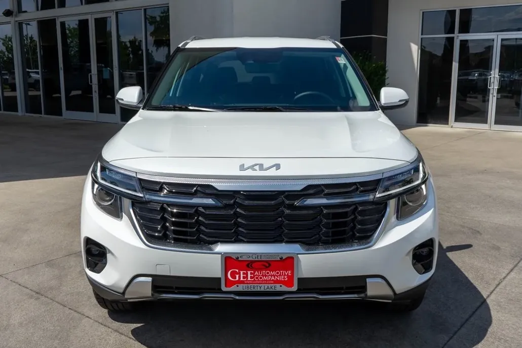 2026 Kia Seltos EX photo 1