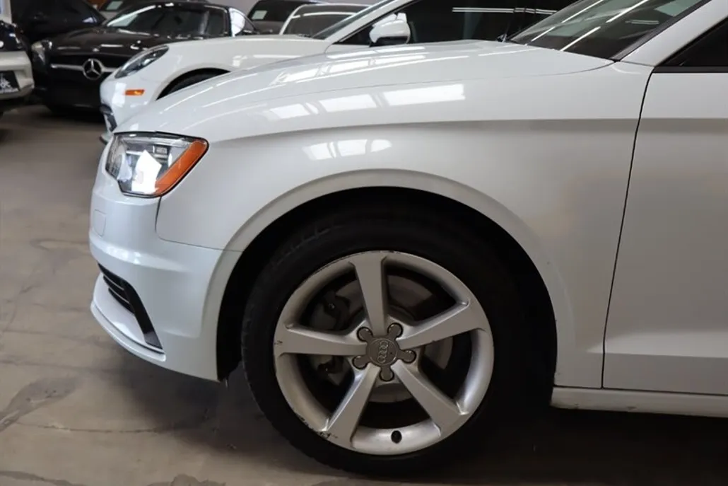 2015 Audi A3 1.8T Premium photo 1