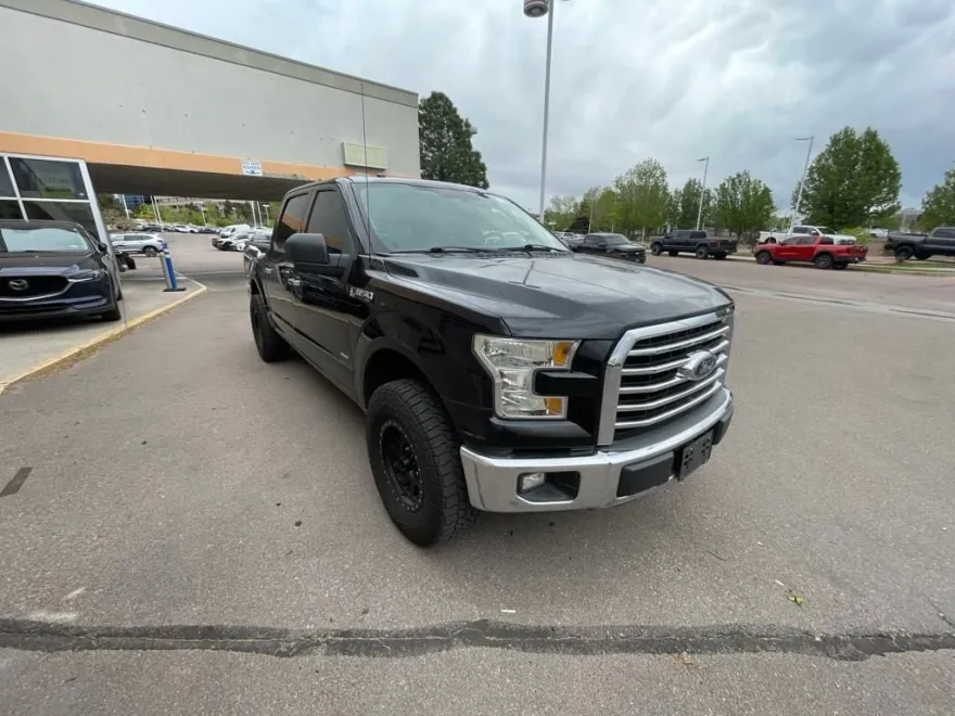 2016 Ford F-150 XLT photo 1