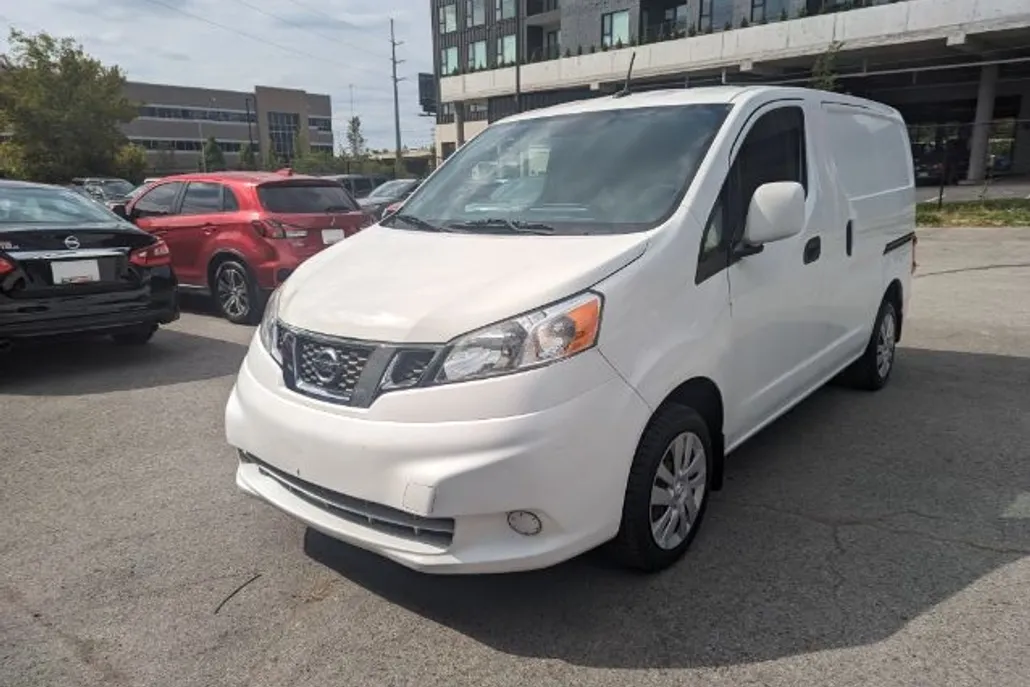 2019 Nissan NV200 SV photo 1