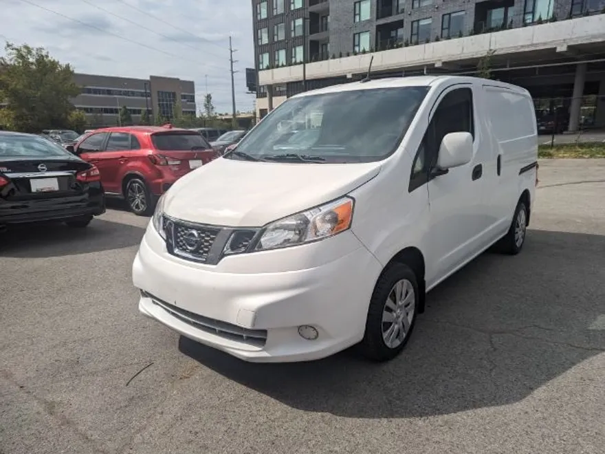 2019 Nissan NV200 SV photo 1