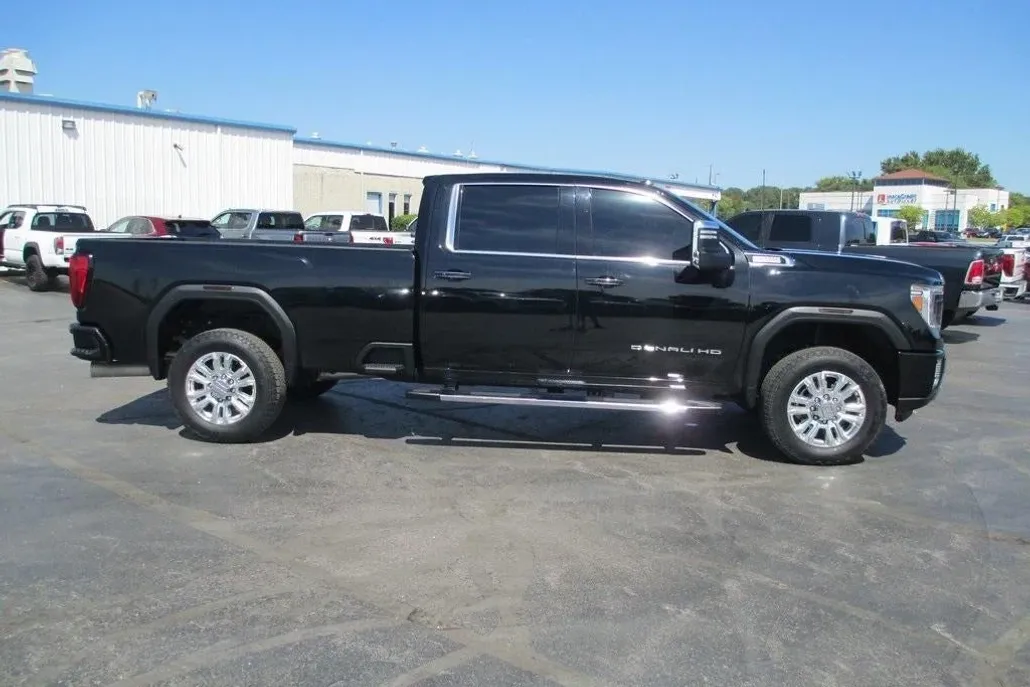 2022 Gmc Sierra 3500 HD Denali photo 1