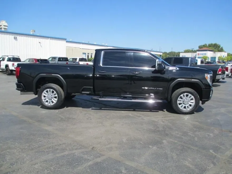 2022 Gmc Sierra 3500 HD Denali photo 1