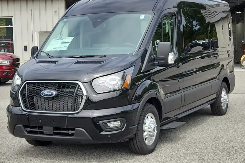 2025 Ford Transit Passenger XLT Van photo 1