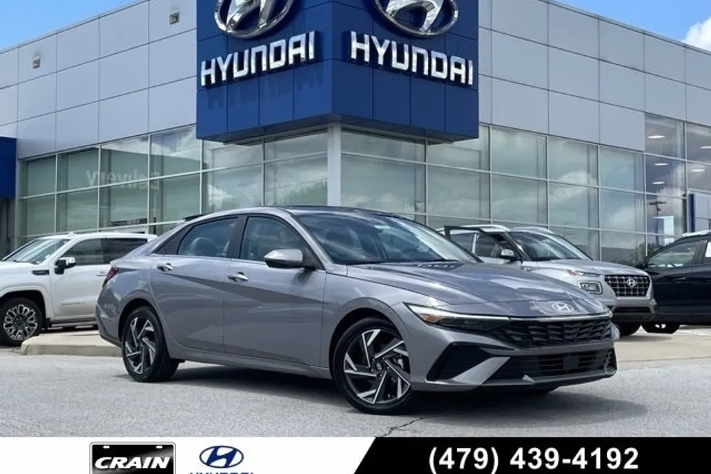 2025 Hyundai Elantra Hybrid Limited photo 1