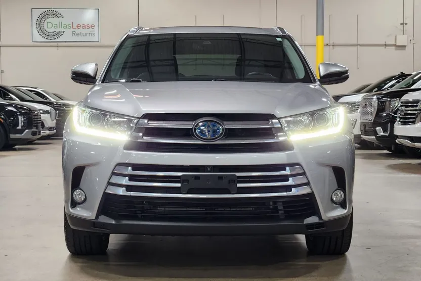 2018 Toyota Highlander Hybrid Limited Platinum photo 1