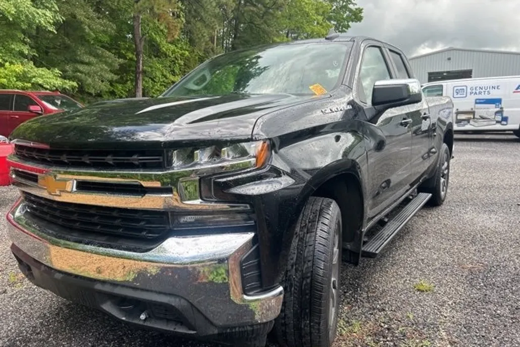 2022 Chevrolet Silverado 1500 photo 1