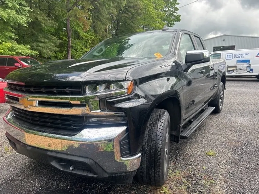 2022 Chevrolet Silverado 1500 photo 1