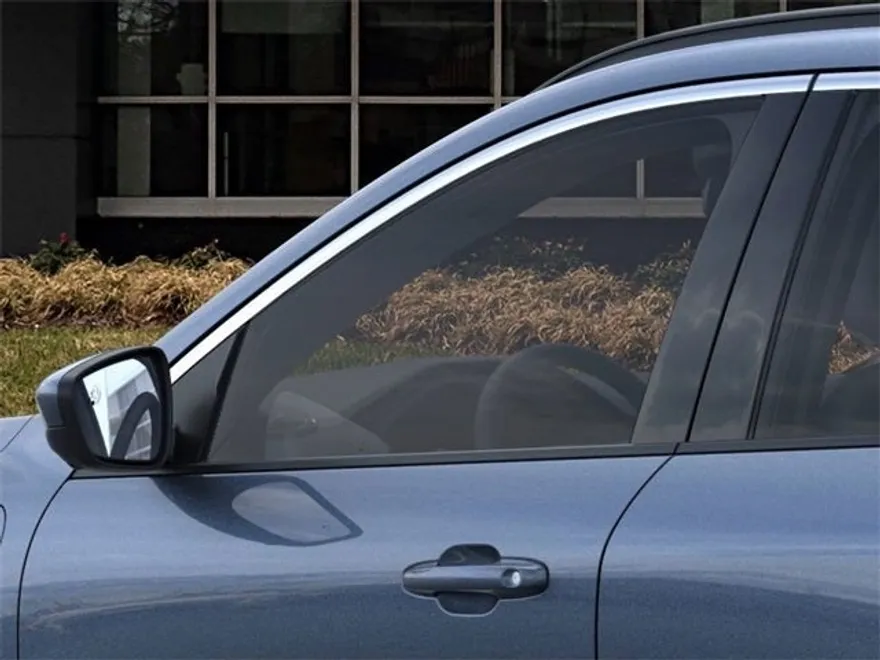 2025 Ford Escape Plug-In Hybrid Base photo 18