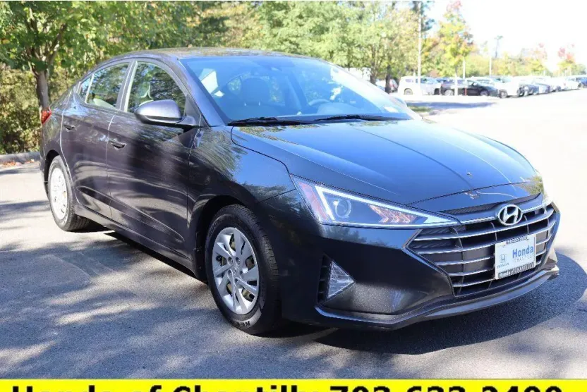 2020 Hyundai Elantra SE photo 1
