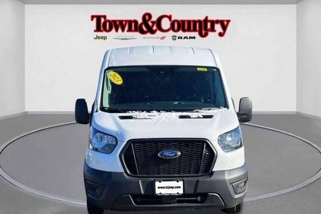 2023 Ford Transit photo 1