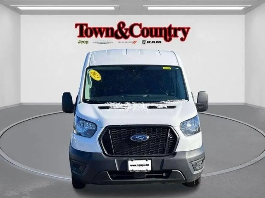 2023 Ford Transit photo 1