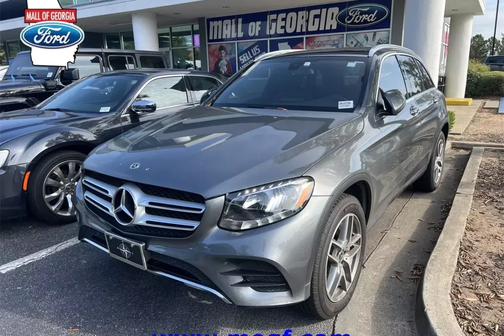 2017 Mercedes Benz GLC 300 photo 1