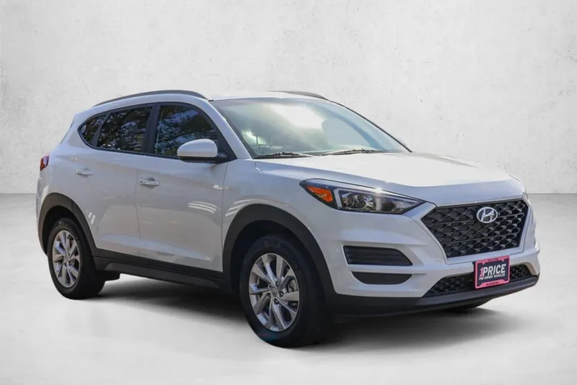 2021 Hyundai Tucson Value Sport photo 1