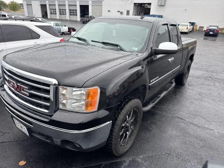 2012 Gmc Sierra 1500 SLE photo 1