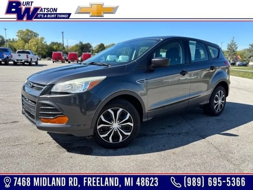 2015 Ford Escape S photo 1