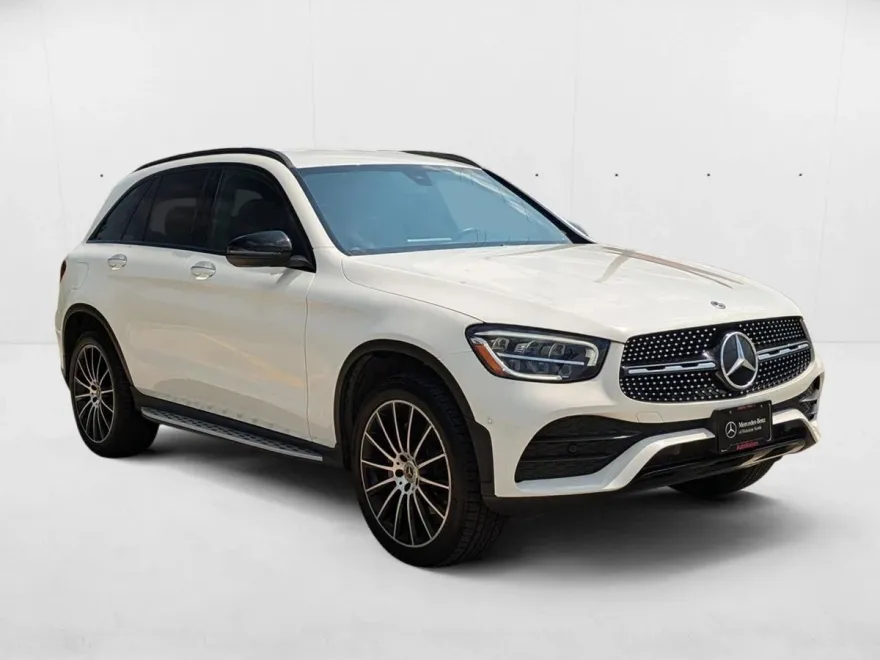 2021 Mercedes Benz GLC 300 photo 1