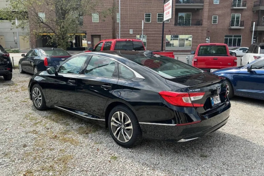 2021 Honda Accord Hybrid EX-L photo 1