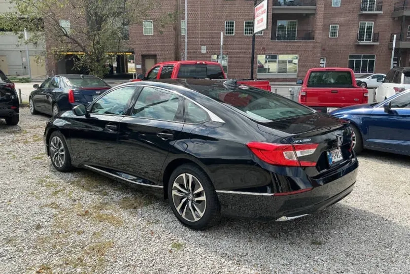 2021 Honda Accord Hybrid EX-L photo 1