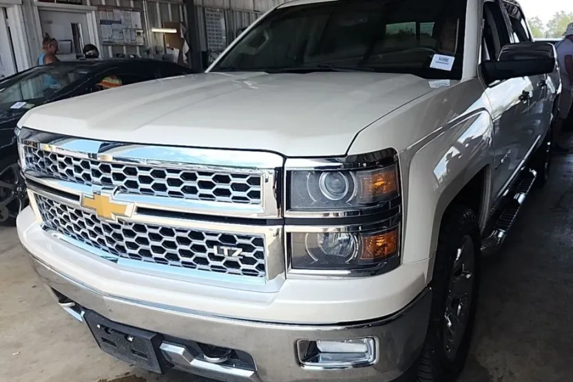 2015 Chevrolet Silverado 1500 LTZ photo 1
