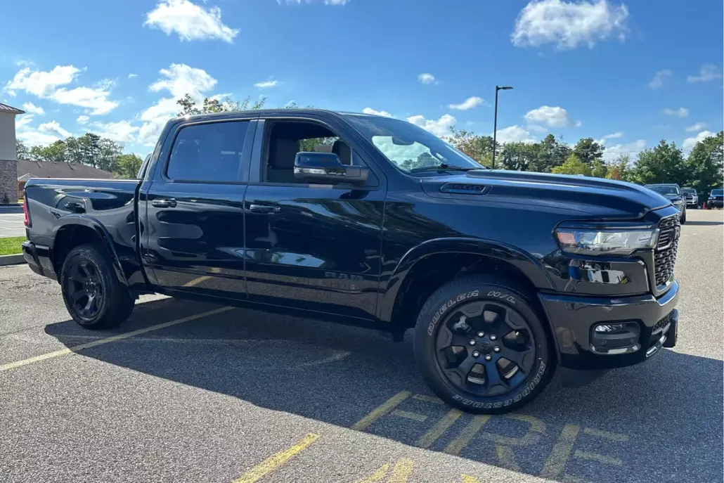 2025 Ram 1500 Big Horn photo 1