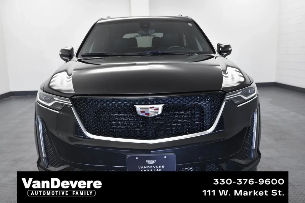 2024 Cadillac XT6 Sport photo 1
