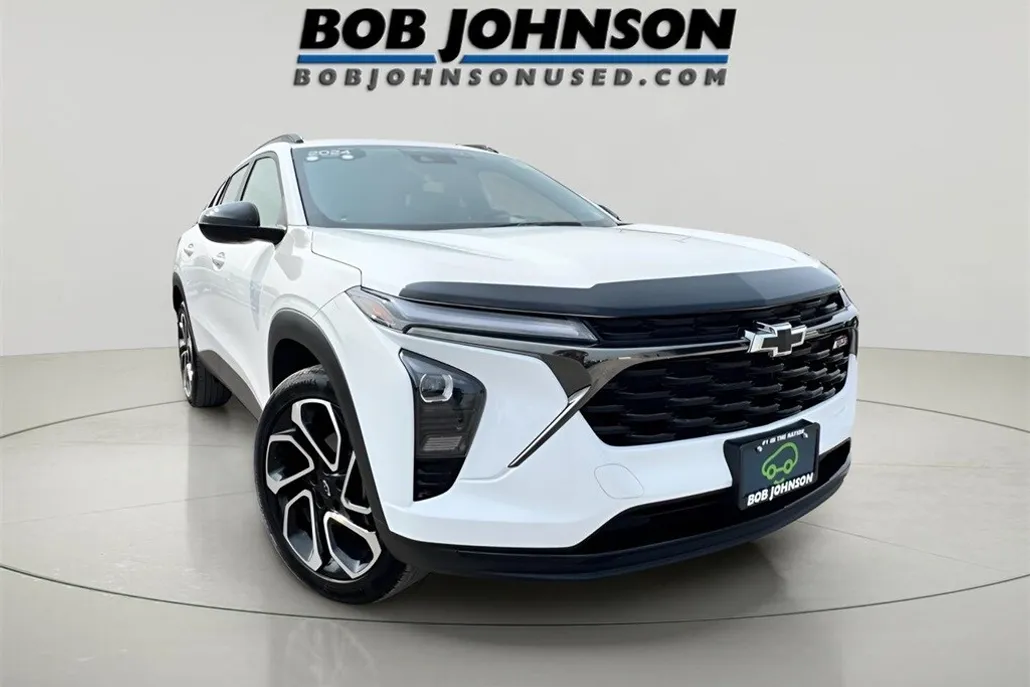 2024 Chevrolet Trax photo 1
