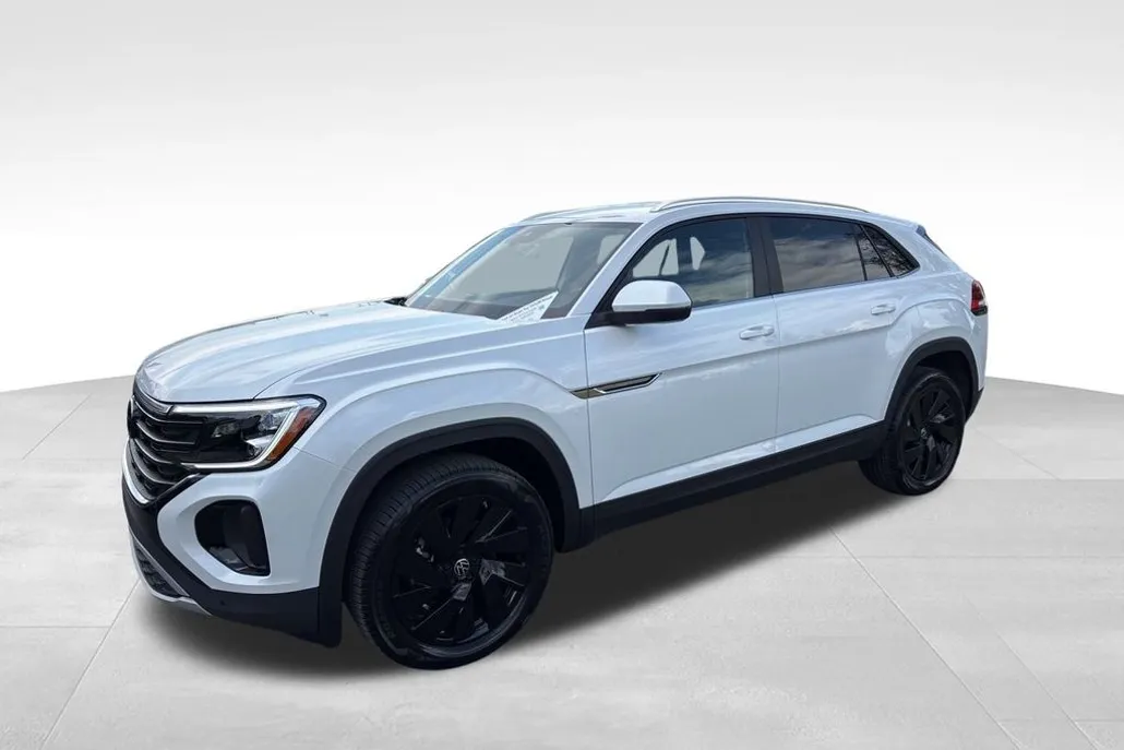 2026 Volkswagen Atlas Cross Sport SE Technology photo 1