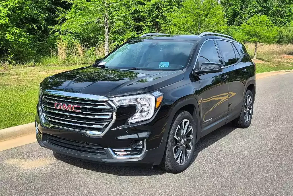 2023 Gmc Terrain SLT photo 1