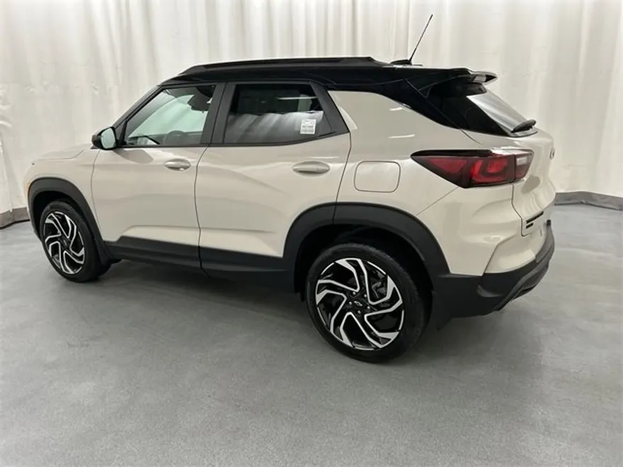 2026 Chevrolet Trailblazer RS photo 1