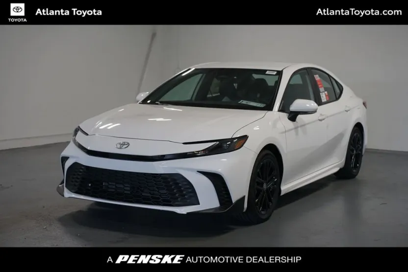 2026 Toyota Camry SE photo 1