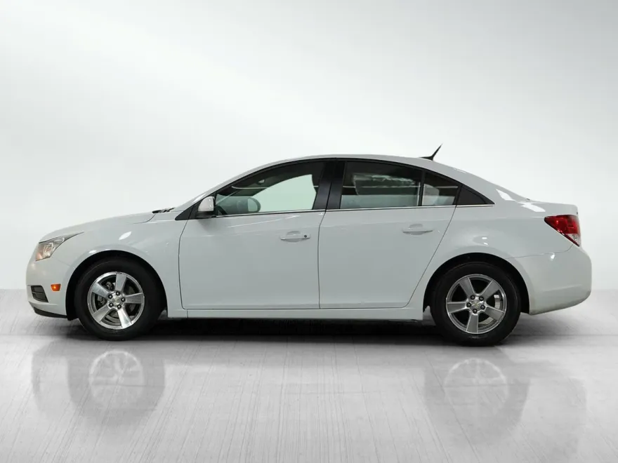 2014 Chevrolet Cruze photo 1