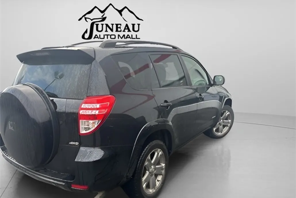2010 Toyota RAV4 Sport photo 1