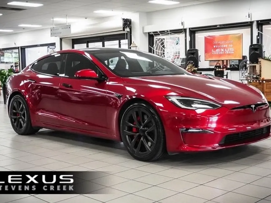 2024 Tesla Model S photo 1