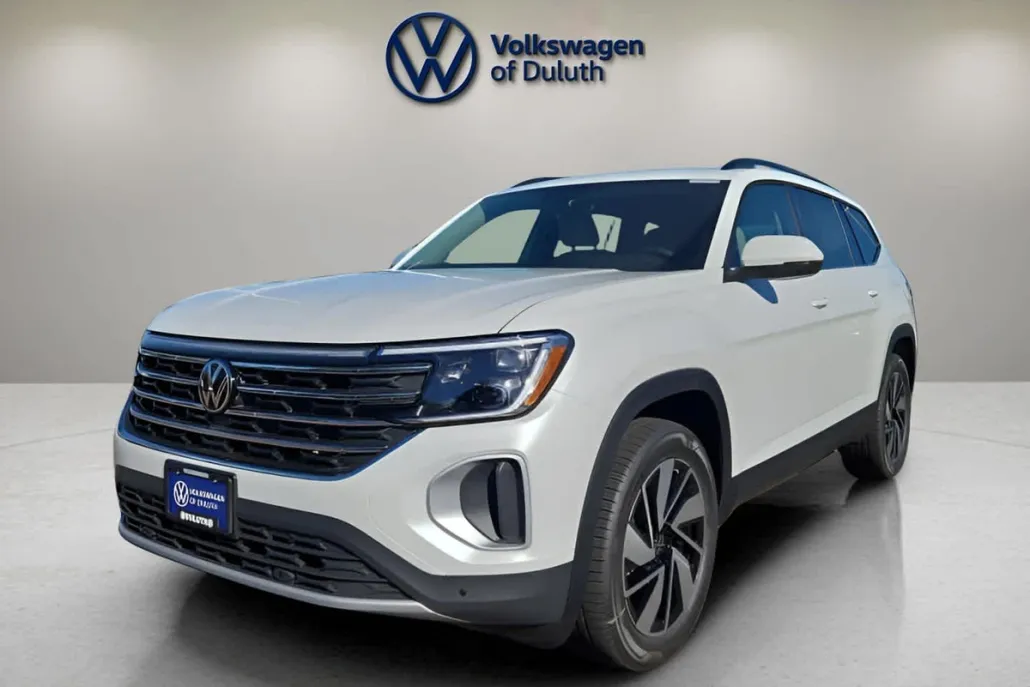 2026 Volkswagen Atlas SE Technology photo 1
