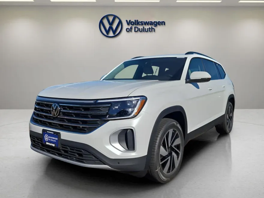 2026 Volkswagen Atlas SE Technology photo 1