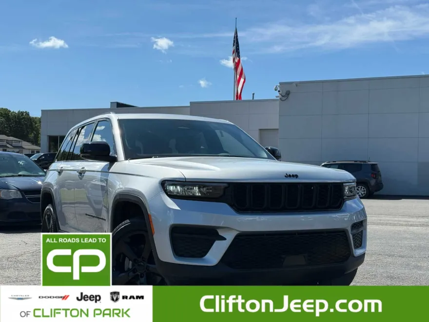 2023 Jeep Grand Cherokee Altitude X photo 1